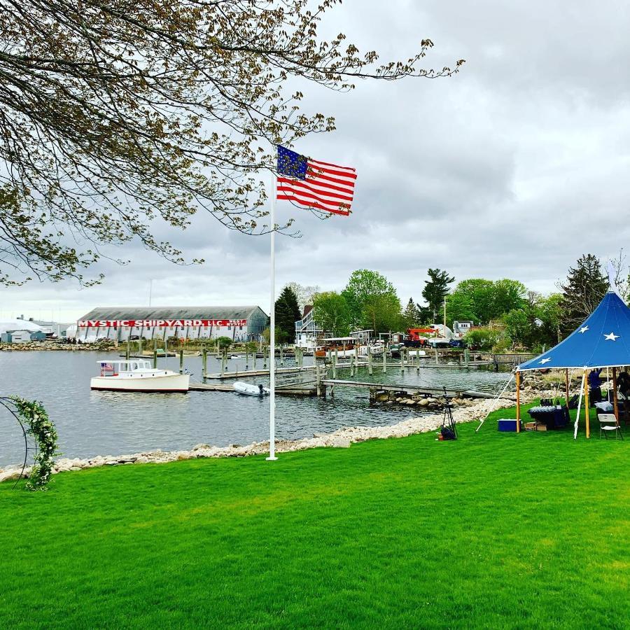 Harbor View Landing Mystic Exterior foto
